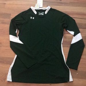 NWT Under Armour long sleeve work out top size S